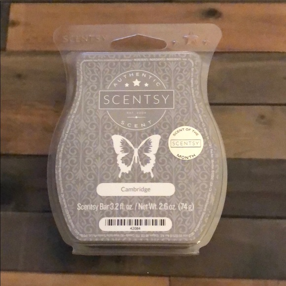 Cambridge Scentsy Bar - Picture 1 of 2